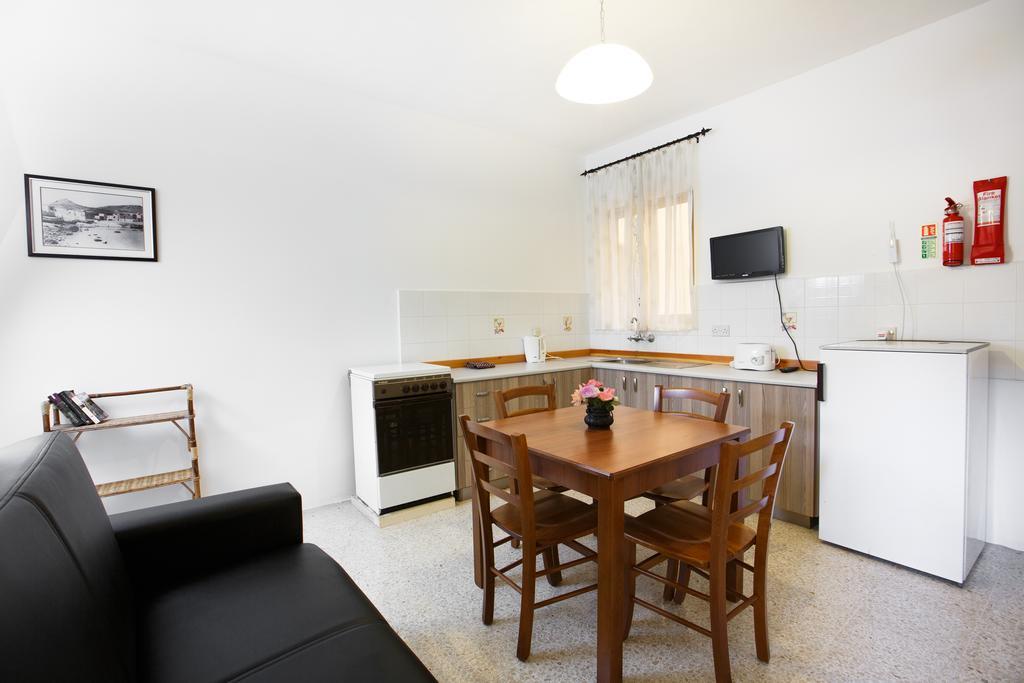 Dolphin Court Apartman Marsalforn Kültér fotó