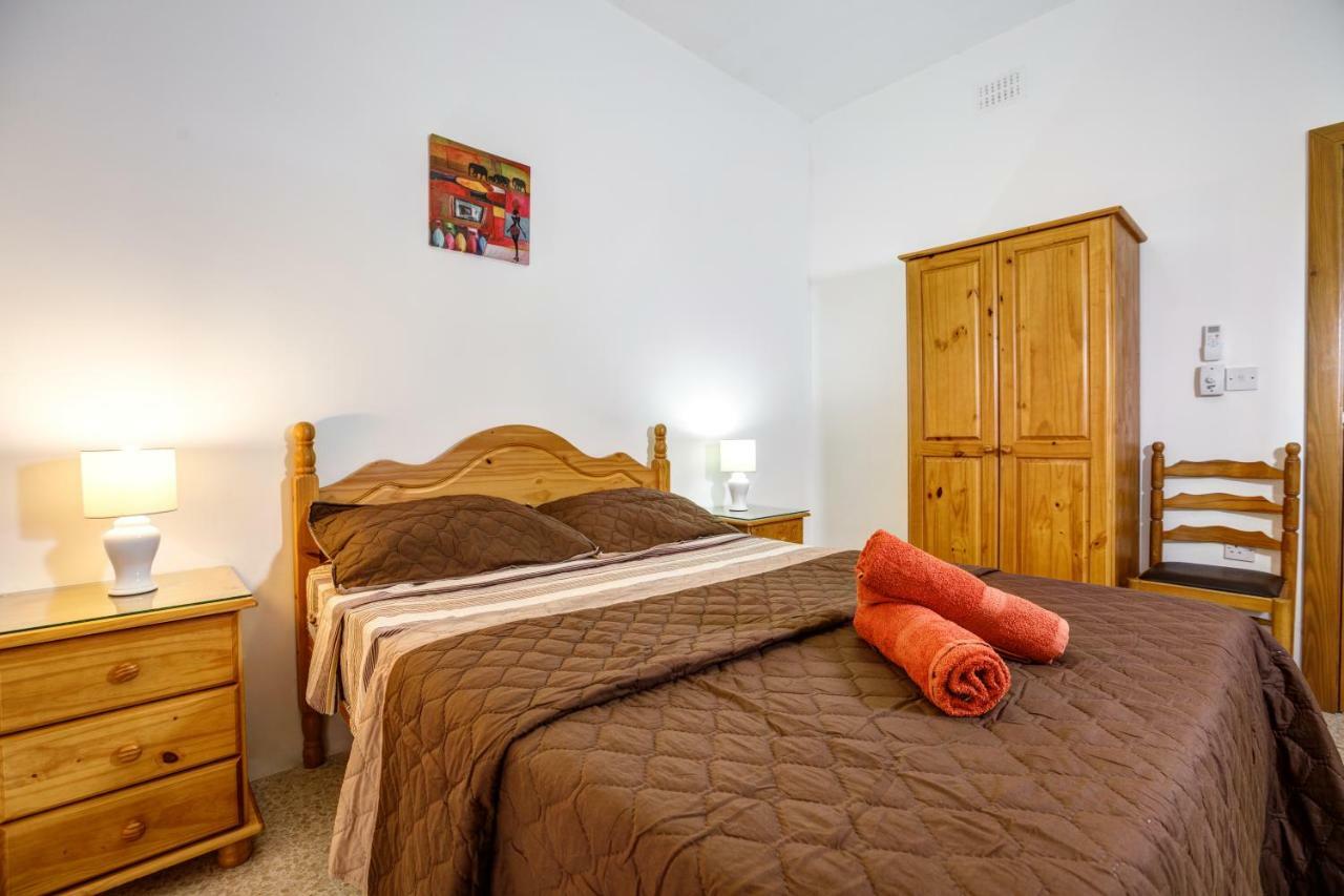 Dolphin Court Apartman Marsalforn Kültér fotó