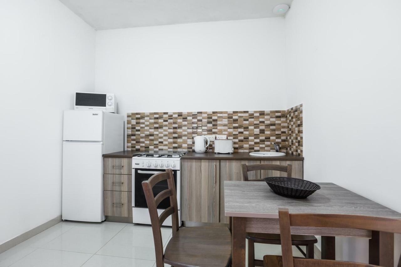 Dolphin Court Apartman Marsalforn Kültér fotó